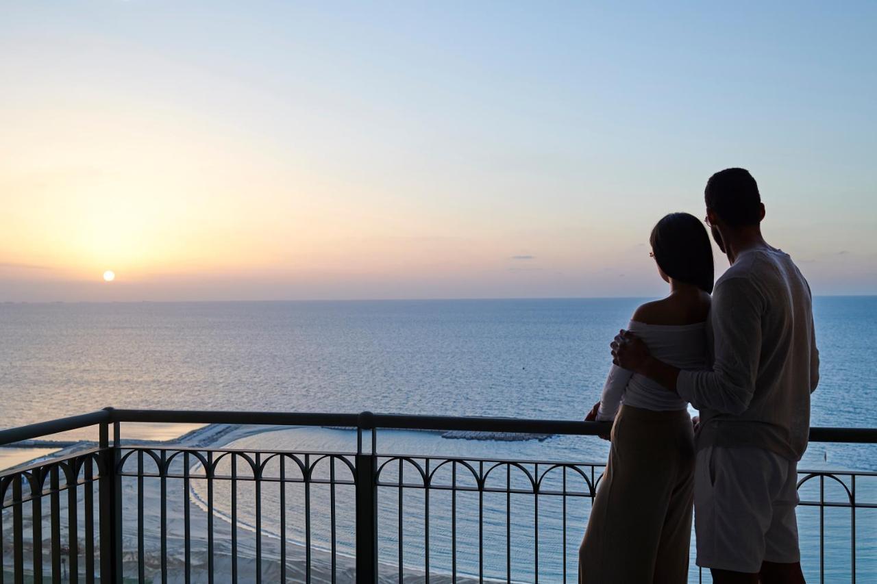 Four Seasons Hotel Alexandria At San Stefano Buitenkant foto Sunset at the Grand Hotel