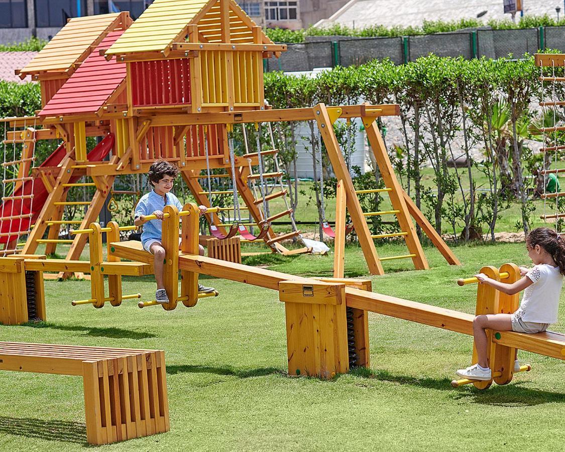 Four Seasons Hotel Alexandria At San Stefano Buitenkant foto Playground