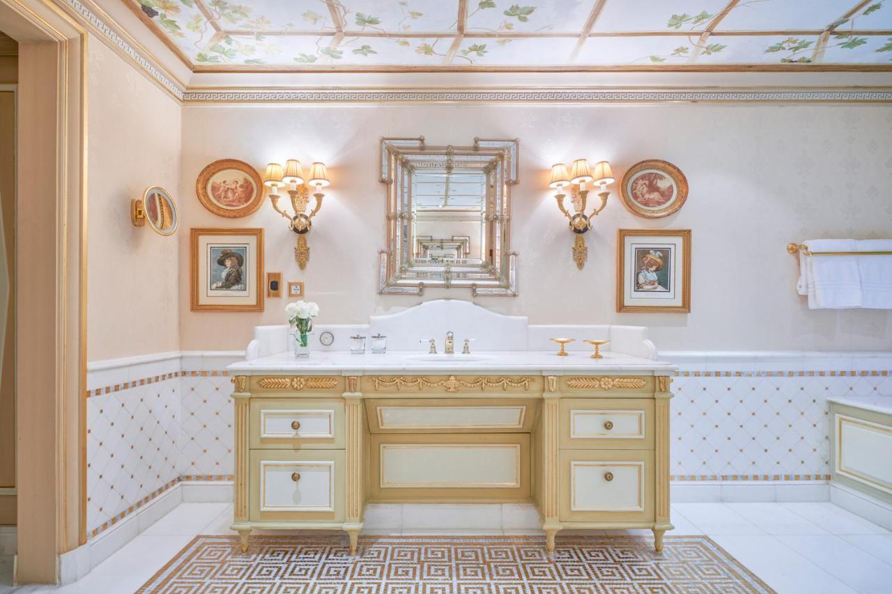 Four Seasons Hotel Alexandria At San Stefano Buitenkant foto Bathroom